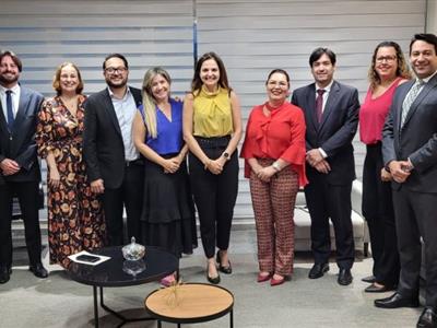 Foto da Notícia: OAB-MT recebe representantes do IMAN